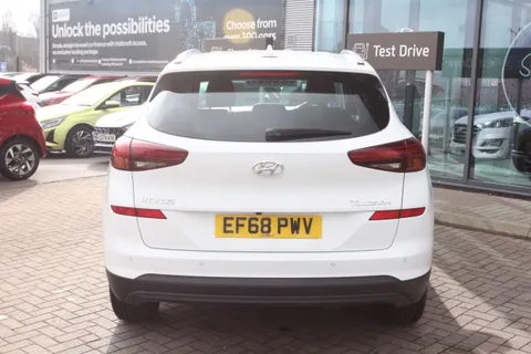 EF68PWV Hyundai Tucson 1.6 GDi SE Nav 5dr 2WD Thumbnail #29