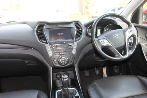 EK65UBE Hyundai Santa Fe 2.2 CRDi Blue Drive Premium 5dr [5 Seats] Thumbnail #13