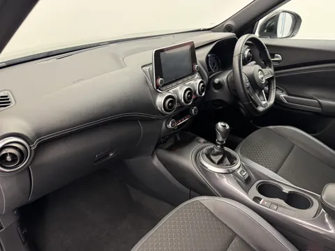 YF23PBX Nissan Juke 1.0 DiG-T 114 N-Connecta 5dr Thumbnail #14