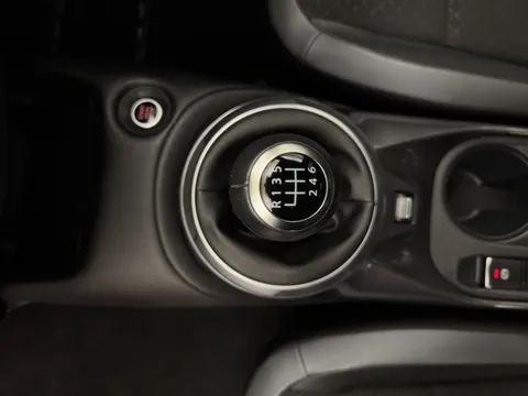 YF23PBX Nissan Juke 1.0 DiG-T 114 N-Connecta 5dr Thumbnail #17