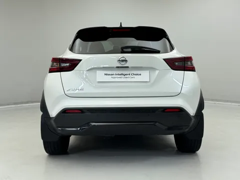 DA69CKX Nissan Juke 1.0 DiG-T N-Connecta 5dr Thumbnail #8