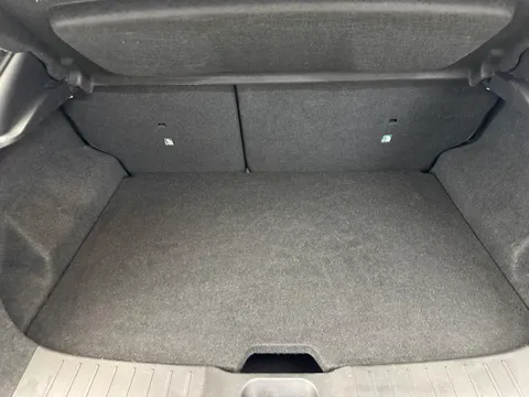 DA69CKX Nissan Juke 1.0 DiG-T N-Connecta 5dr Thumbnail #10