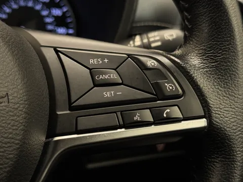 DA69CKX Nissan Juke 1.0 DiG-T N-Connecta 5dr Thumbnail #23