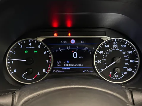 DA69CKX Nissan Juke 1.0 DiG-T N-Connecta 5dr Thumbnail #28