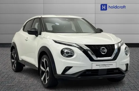 DA69CKX Nissan Juke 1.0 DiG-T N-Connecta 5dr Thumbnail #1
