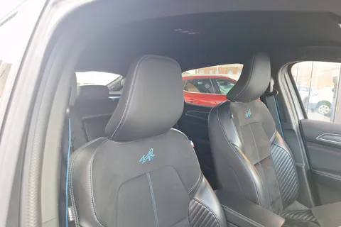 16 of 40 for Renault ARKANA 1.6 E-Tech FHEV 145 Esprit Alpine 5dr Auto