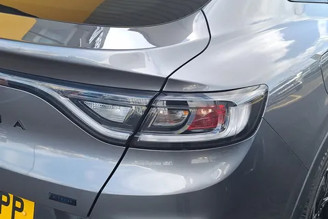 23 of 40 for Renault ARKANA 1.6 E-Tech FHEV 145 Esprit Alpine 5dr Auto