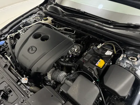 DP74SBV Mazda Mazda3 2.0 e-Skyactiv G MHEV Centre-Line 5dr Thumbnail #34