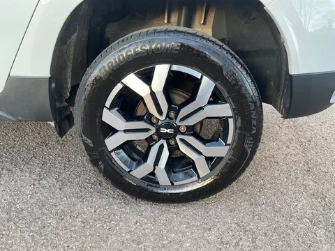 BK23PYX Dacia Duster 1.0 TCe 90 Journey 5dr Thumbnail #34