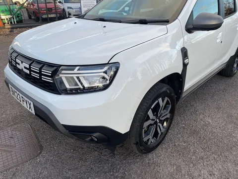 BK23PYX Dacia Duster 1.0 TCe 90 Journey 5dr Thumbnail #26