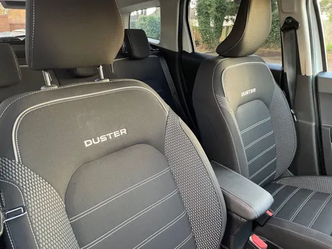 BK23PYX Dacia Duster 1.0 TCe 90 Journey 5dr Thumbnail #13