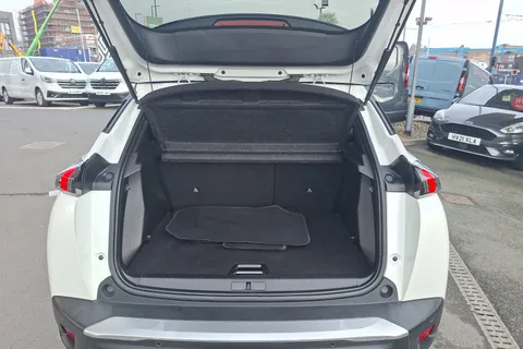 BF21WTL Peugeot 2008 1.2 PureTech 155 GT Premium 5dr EAT8 Thumbnail #15