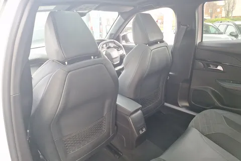 BF21WTL Peugeot 2008 1.2 PureTech 155 GT Premium 5dr EAT8 Thumbnail #16