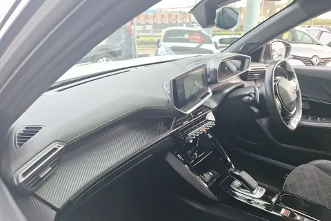 BF21WTL Peugeot 2008 1.2 PureTech 155 GT Premium 5dr EAT8 Thumbnail #18