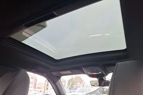 BF21WTL Peugeot 2008 1.2 PureTech 155 GT Premium 5dr EAT8 Thumbnail #19