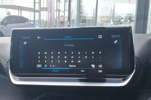 BF21WTL Peugeot 2008 1.2 PureTech 155 GT Premium 5dr EAT8 Thumbnail #35