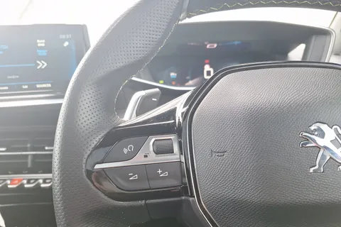 BF21WTL Peugeot 2008 1.2 PureTech 155 GT Premium 5dr EAT8 Thumbnail #40