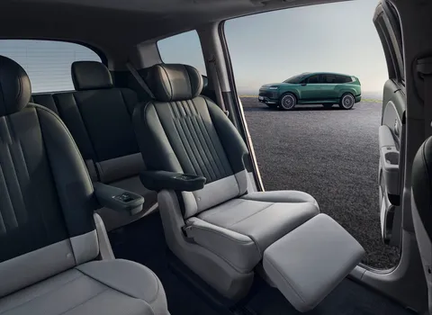  Hyundai Ioniq 9 110kWh Ultimate 7 Seat Thumbnail #3