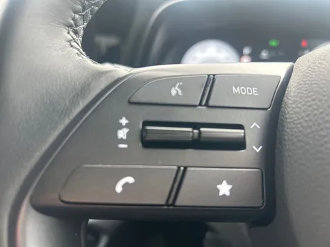 EA25YUJ Hyundai i20 1.0T GDi Premium 5dr DCT Thumbnail #32