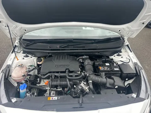 EA25YUJ Hyundai i20 1.0T GDi Premium 5dr DCT Thumbnail #39