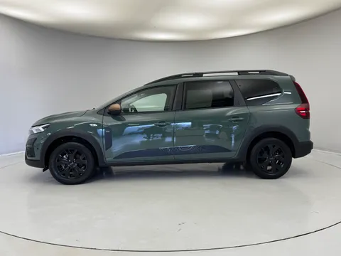 DP25NTG Dacia Jogger 1.6 HEV Extreme 5dr Auto Thumbnail #4