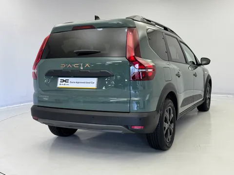 DP25NTG Dacia Jogger 1.6 HEV Extreme 5dr Auto Thumbnail #6