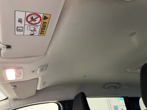 DP25NTG Dacia Jogger 1.6 HEV Extreme 5dr Auto Thumbnail #17