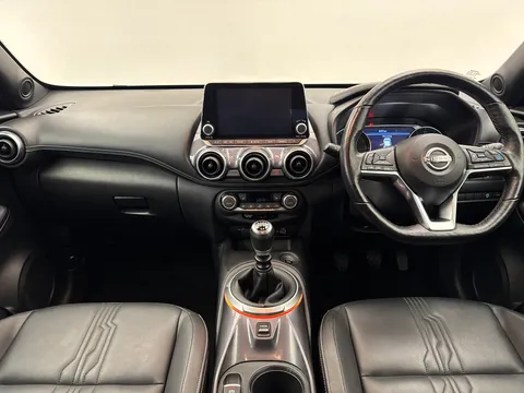 DX23ZGN Nissan Juke 1.0 DiG-T 114 Tekna 5dr Thumbnail #3