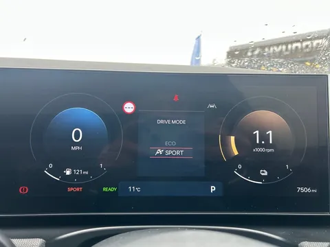 DY74RPX Hyundai Tucson 1.6T Hybrid Premium 5dr Auto Thumbnail #30