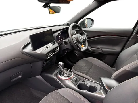 DY25KGE Nissan Juke 1.0 DiG-T N-Connecta 5dr DCT Thumbnail #11