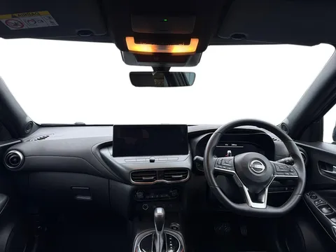 DY25KGE Nissan Juke 1.0 DiG-T N-Connecta 5dr DCT Thumbnail #12