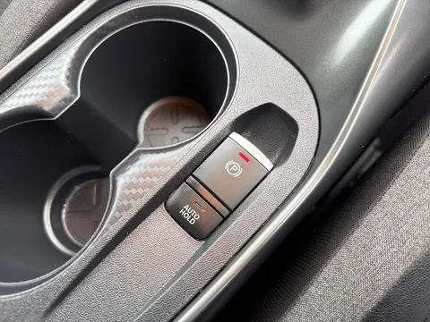 DY25KGE Nissan Juke 1.0 DiG-T N-Connecta 5dr DCT Thumbnail #25