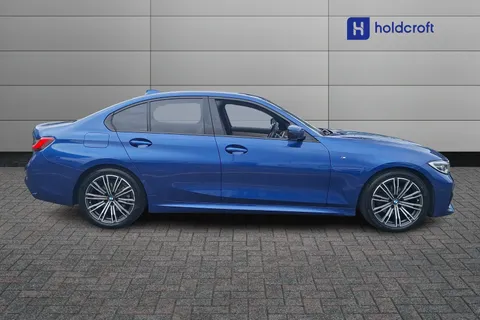 MJ70OMU BMW 3 Series 320d MHT M Sport 4dr Step Auto Thumbnail #6