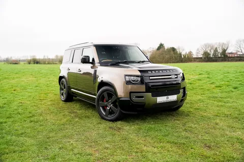 PF70KHR Land Rover Defender 3.0 P400 X 110 5dr Auto [7 Seat] Thumbnail #4