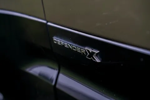 PF70KHR Land Rover Defender 3.0 P400 X 110 5dr Auto [7 Seat] Thumbnail #26