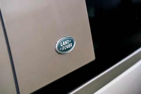 PF70KHR Land Rover Defender 3.0 P400 X 110 5dr Auto [7 Seat] Thumbnail #27