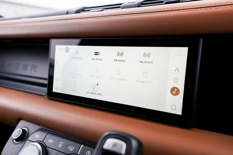 PF70KHR Land Rover Defender 3.0 P400 X 110 5dr Auto [7 Seat] Thumbnail #74