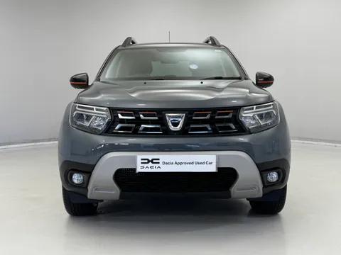 DU72YKF Dacia Duster 1.0 TCe 90 Extreme SE 5dr Thumbnail #2