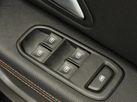 DU72YKF Dacia Duster 1.0 TCe 90 Extreme SE 5dr Thumbnail #19