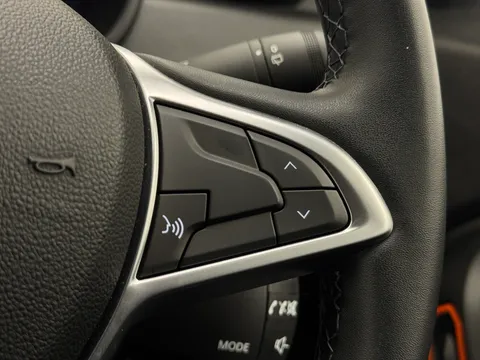 DU72YKF Dacia Duster 1.0 TCe 90 Extreme SE 5dr Thumbnail #23