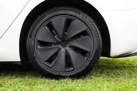 ML25XSD Tesla Model 3 RWD 4dr Auto Thumbnail #15