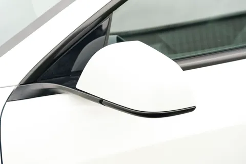 ML25XSD Tesla Model 3 RWD 4dr Auto Thumbnail #24