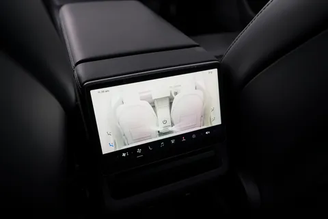 ML25XSD Tesla Model 3 RWD 4dr Auto Thumbnail #39