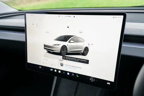 ML25XSD Tesla Model 3 RWD 4dr Auto Thumbnail #53