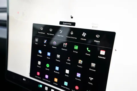 ML25XSD Tesla Model 3 RWD 4dr Auto Thumbnail #49