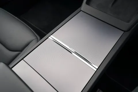 ML25XSD Tesla Model 3 RWD 4dr Auto Thumbnail #46