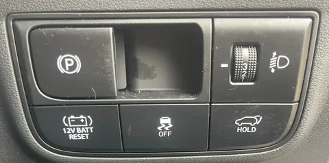 MJ74OER Hyundai Tucson 1.6T Hybrid N Line 5dr Auto Thumbnail #9