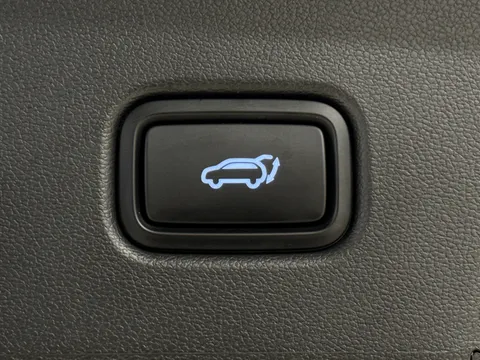 DX25XPE Hyundai Tucson 1.6T Hybrid Ultimate 5dr Auto Thumbnail #10