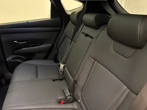 DX25XPE Hyundai Tucson 1.6T Hybrid Ultimate 5dr Auto Thumbnail #12