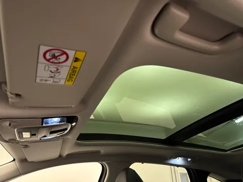 DX25XPE Hyundai Tucson 1.6T Hybrid Ultimate 5dr Auto Thumbnail #15